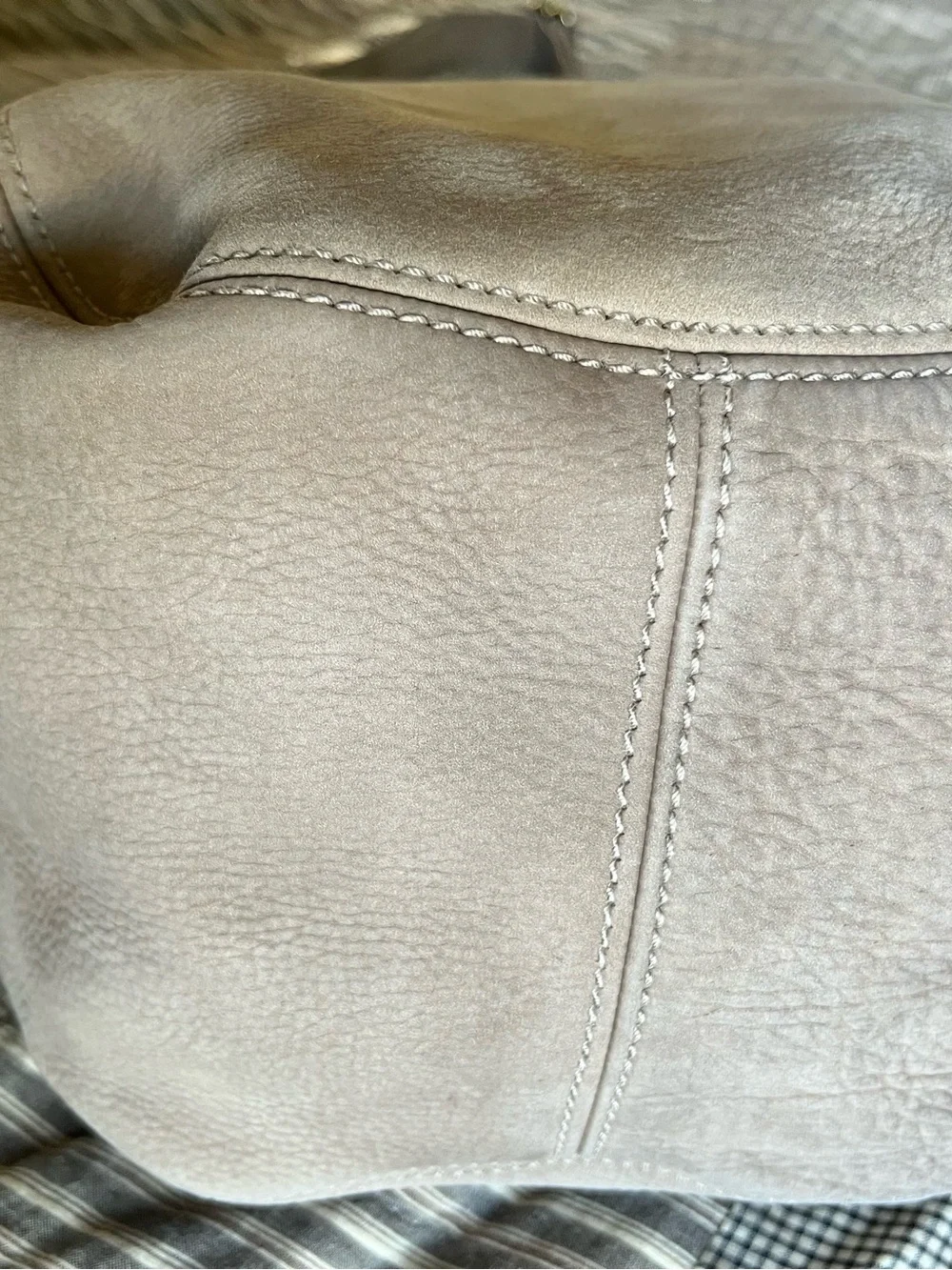 Vintage Coach Sonoma Style 4943 Soft Bucket Nubuc Leather in Sand